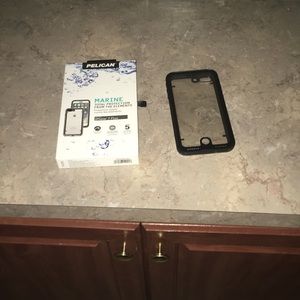 Pelican marine case for i phone 7 plus